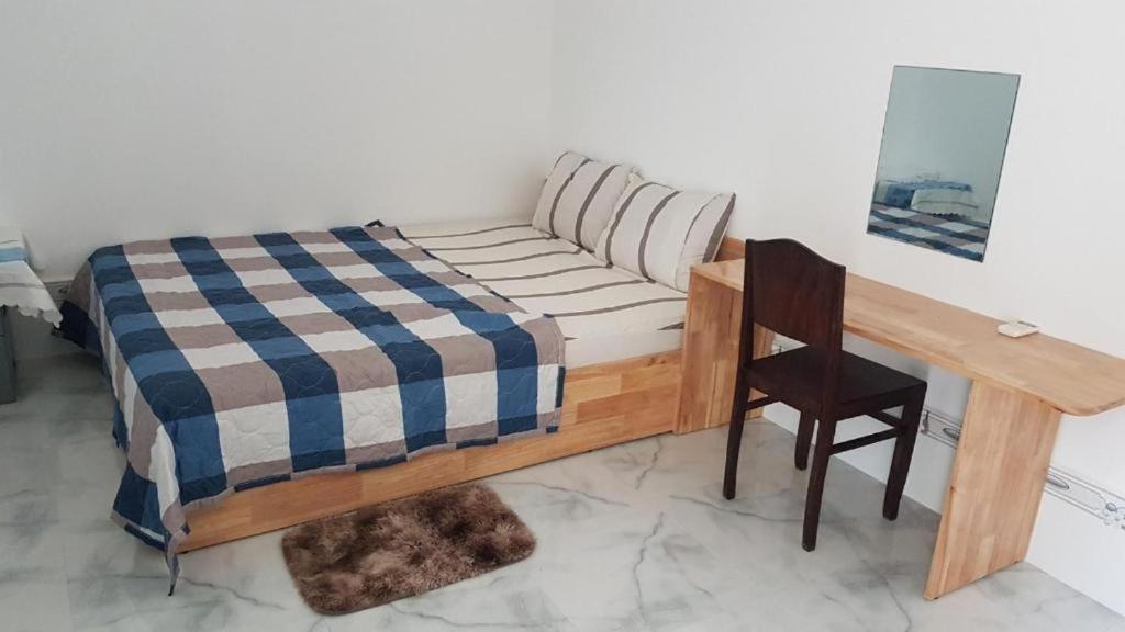 Hoa Lan Motel & Homestay Giong Tu Dien Exterior foto